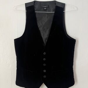 Attention Women's Elegant Black Vest